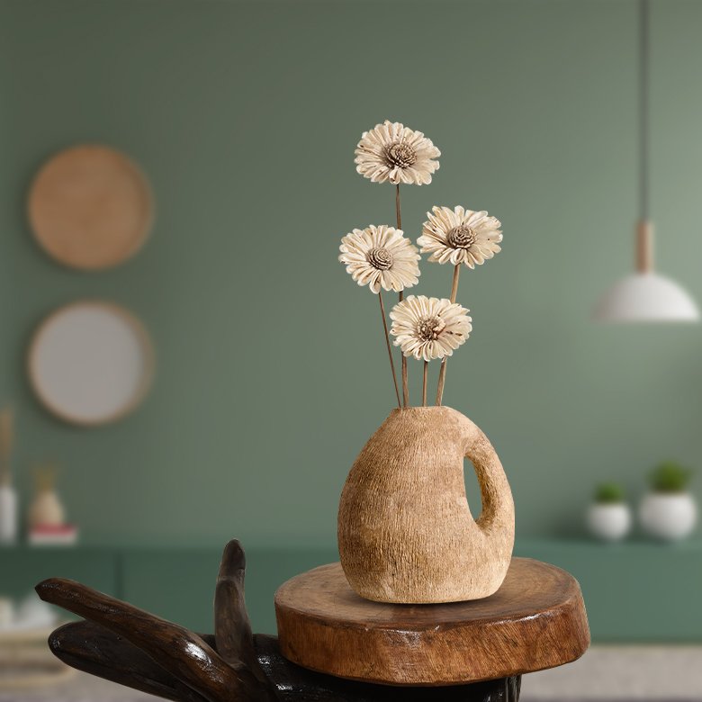 Jarbera Daisy with Stick